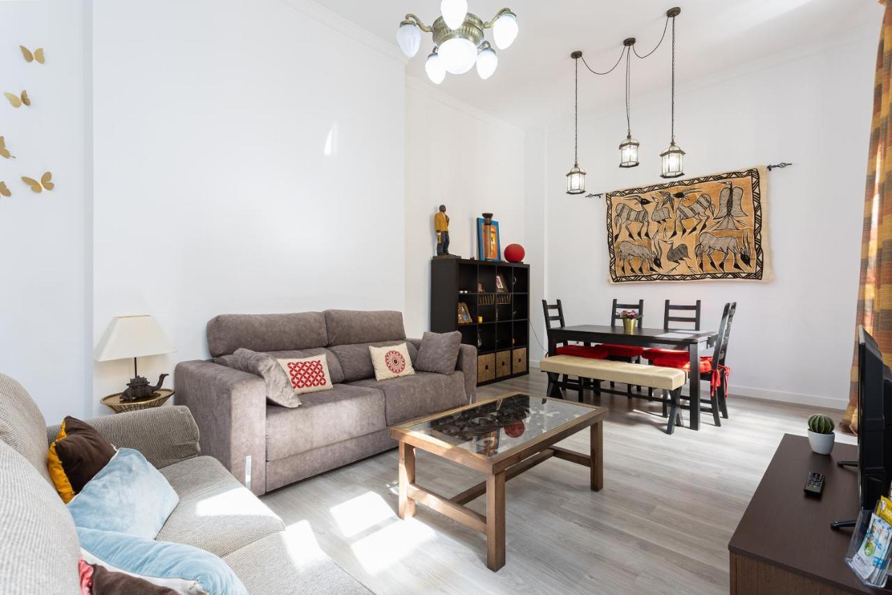 Julieta Historical Apartment By AlohaΜάλαγα Εξωτερικό φωτογραφία