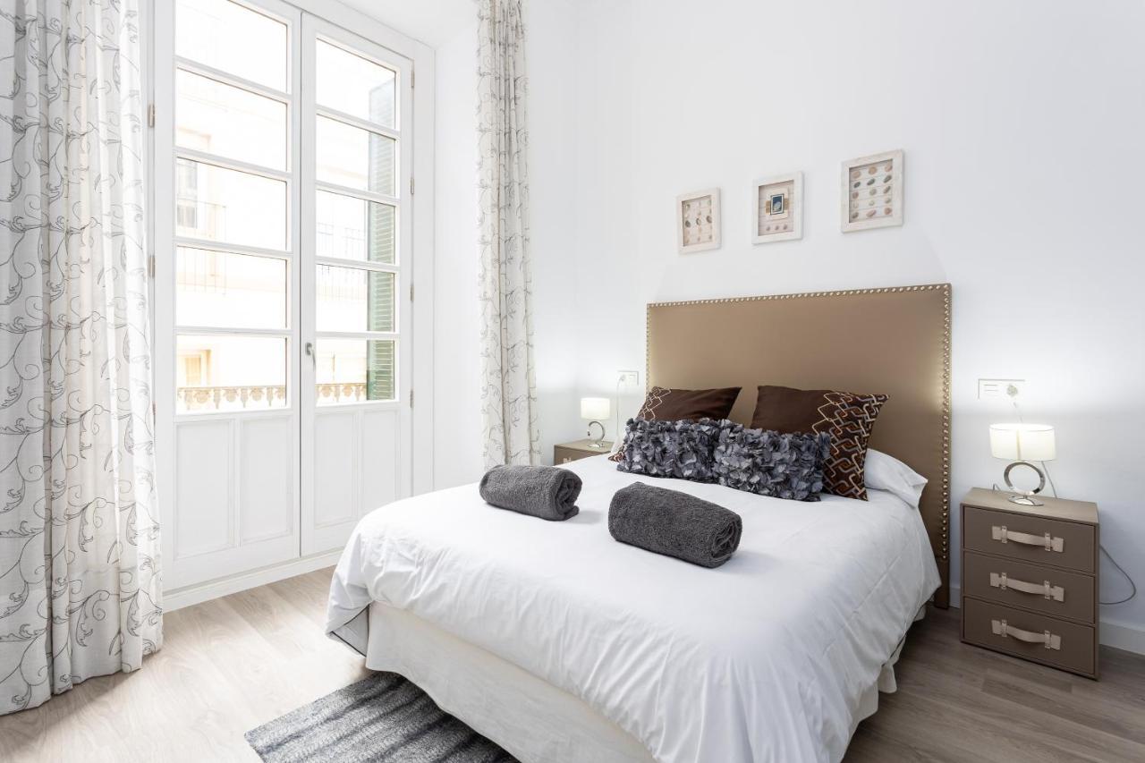 Julieta Historical Apartment By AlohaΜάλαγα Εξωτερικό φωτογραφία