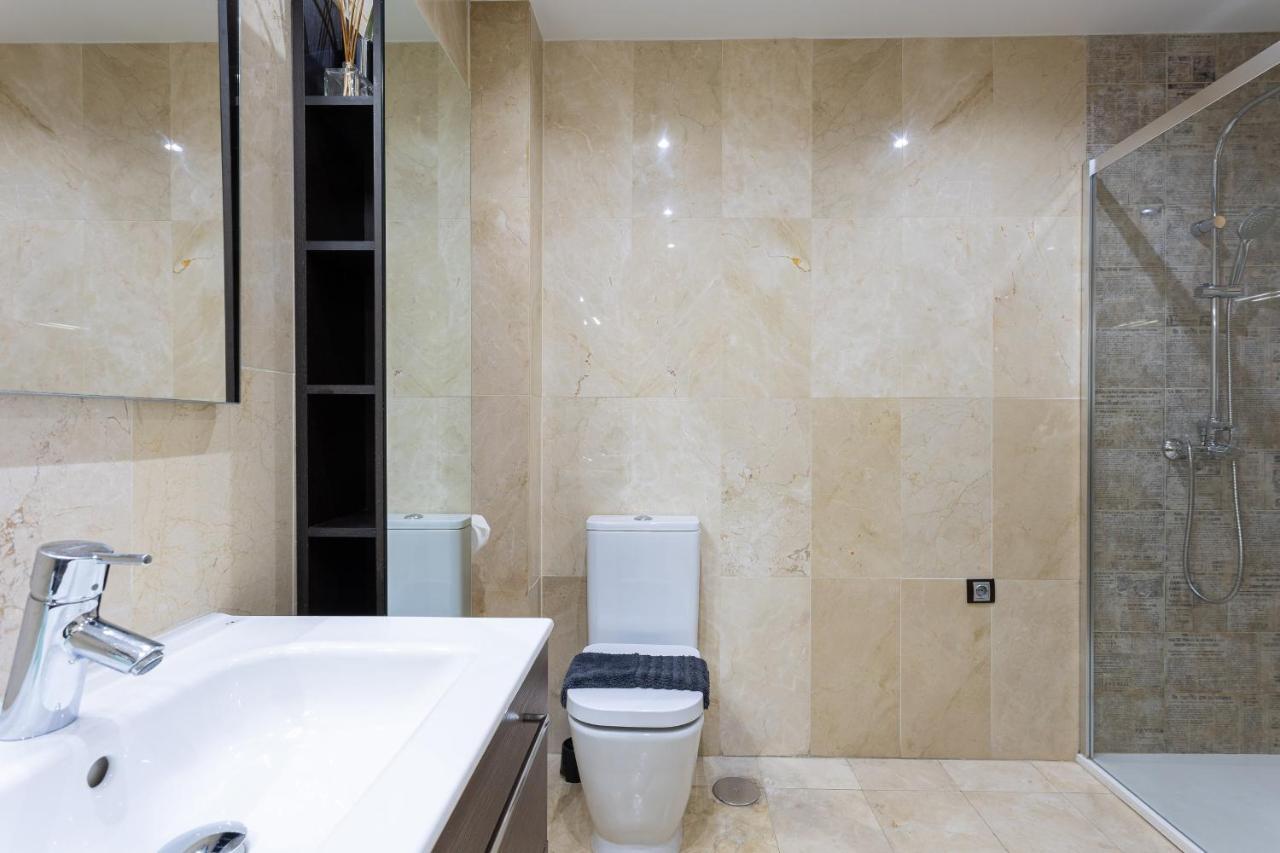 Julieta Historical Apartment By AlohaΜάλαγα Εξωτερικό φωτογραφία